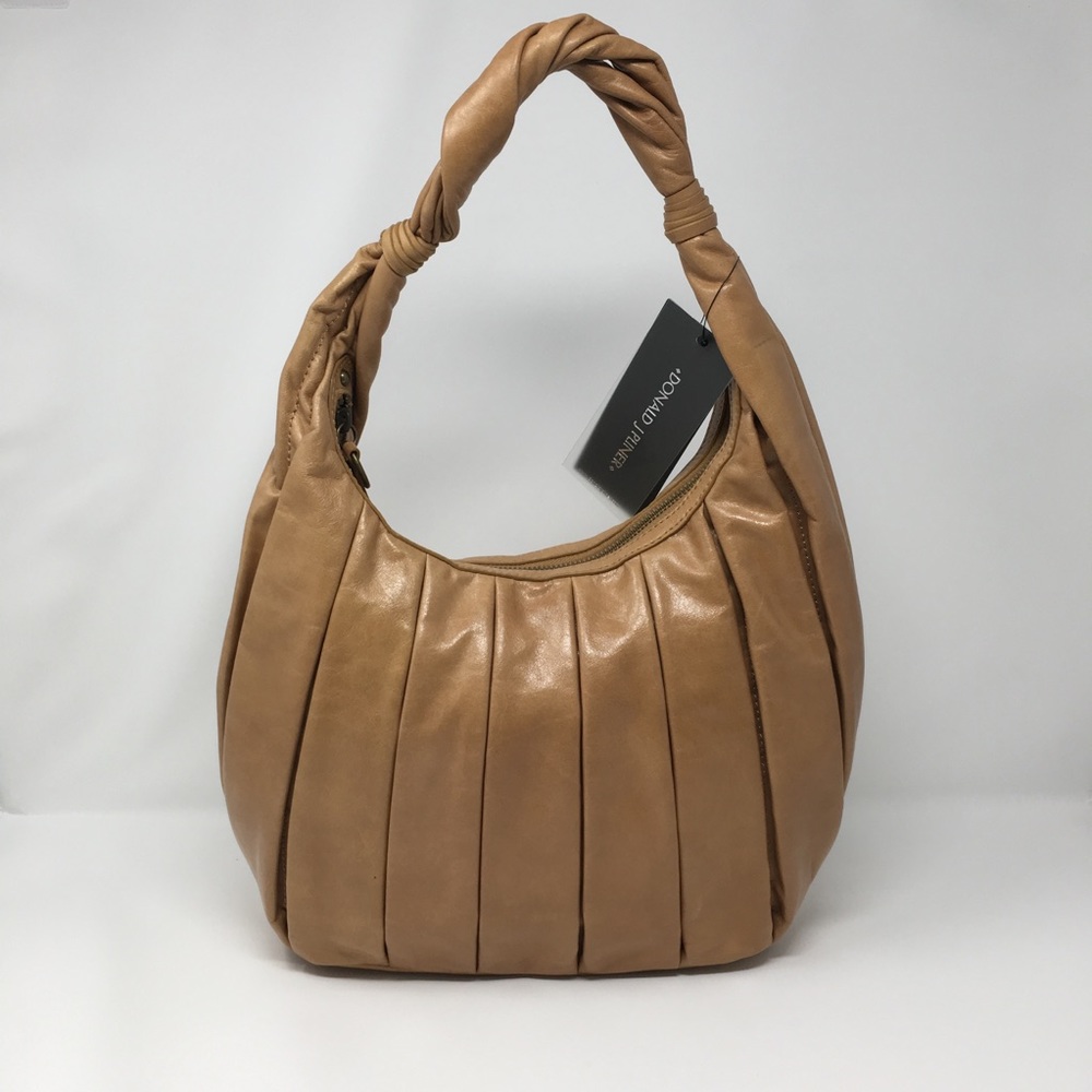 NWT - Soft pleated hobo bag